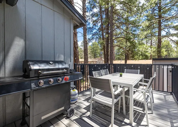 Holiday home Chic Flagstaff Oasis: 5 Bedrooms & Fenced For Pets *